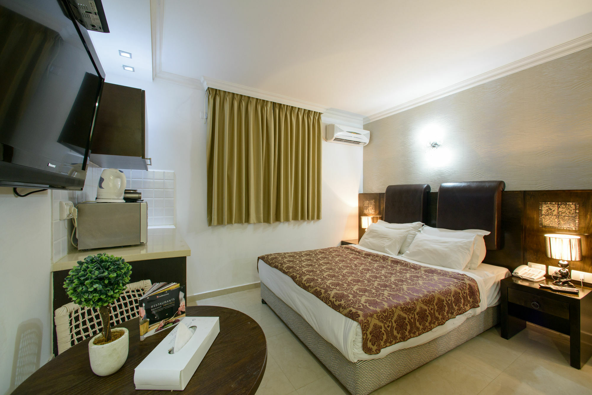 Aparthotel Royalty