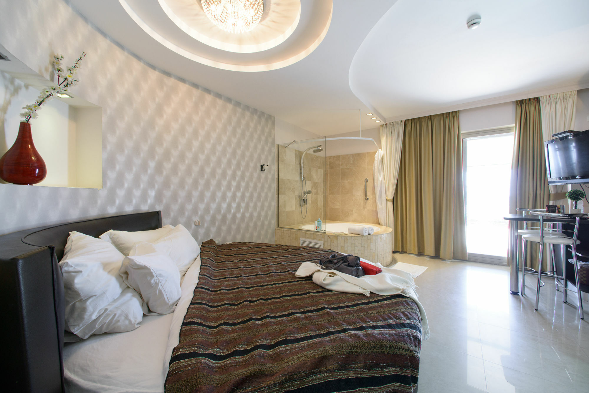 Royalty Aparthotel Tel Aviv