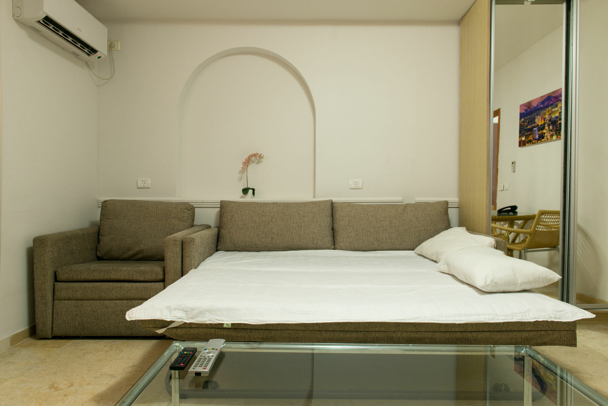 Aparthotel Royalty 4*